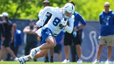 Navy SEALs, John Legend and lobster mac & cheese: Inside an NFL rookie's first month