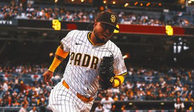 Luis Arraez? Re-Sign Eugenio Suarez? 3 MLB Free Agents Mariners Should Sign