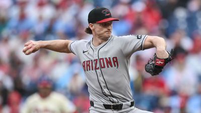Quiet Brewers trade for injured Miller, Montgomery