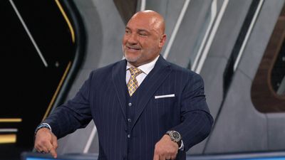 Jay Glazer gives update on DK Metcalf's suspension, Packers' QB situation, & Maxx Crosby's future with Raiders | FOX NFL Kickoff