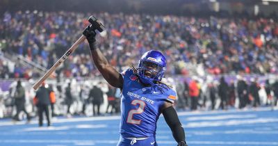 Boise State's Ashton Jeanty Thanks NFL Legend Barry Sanders for Support Ahead Of CFP