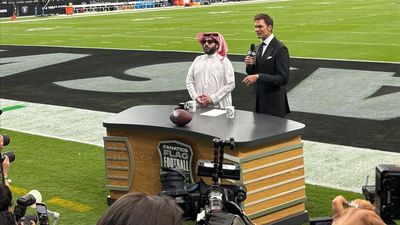 Brady to play with NFL stars in Saudi flag tourney