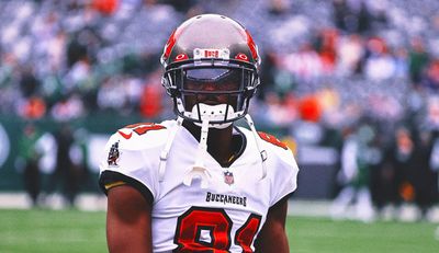 Ex-NFL Star Antonio Brown Waives Extradition on Attempted Murder Charge