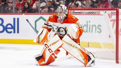 Burning questions for all 32 NHL teams: John Gibson's impact in Detroit, a Sidney Crosby trade?