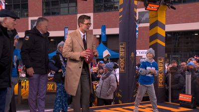 Tom Brady on How Packers-Lions Showdown Affects NFC North & Whether Chiefs Can Make Playoffs