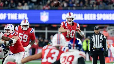 Patriots, led by 'conductor' Maye, first to 11 wins