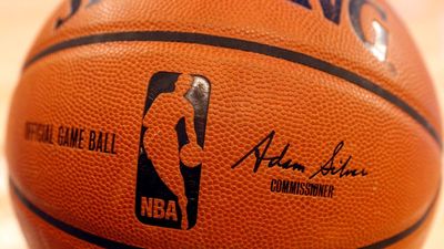 NBA follows NFL in warning players on burglaries