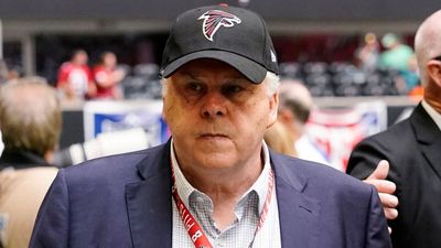 Smith, ex-Washington NFL team part-owner, dies