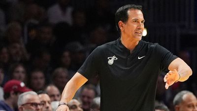Thankful Spoelstra wins 800th game with Heat