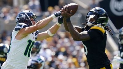 Seahawks rookie Tory Horton gets his first NFL TD