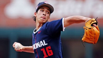 'Dominating' prospect Tong to join Mets rotation